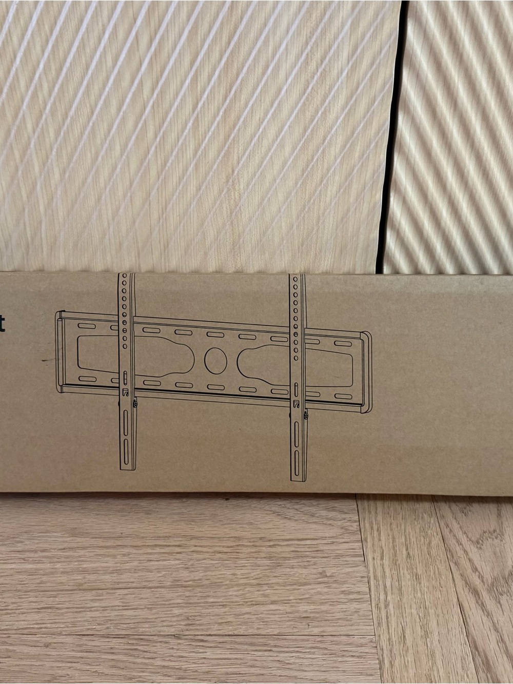 Heavy-Duty Black Wall Display Shelf Bracket for Home Decor